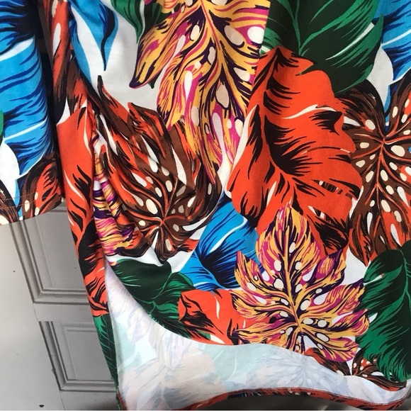 Plus Pretty Shein Dress Sz1XL Tropical Print Raised Hem Deep V Neck Long Sleeves - Picture 5 of 6